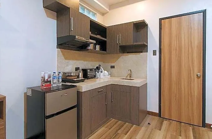 Reddoorz @ Bez Tower And Residences San Juan ホテル