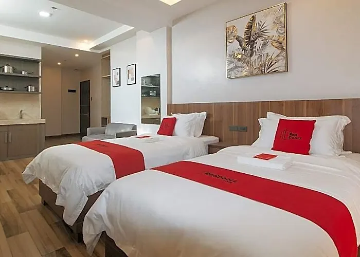 ホテル Reddoorz @ Bez Tower And Residences San Juan マニラ市